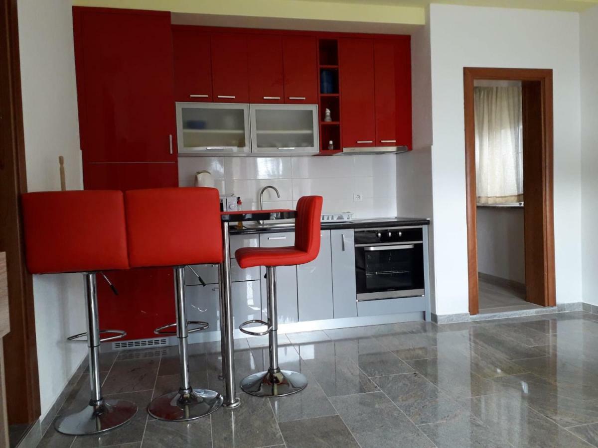Apartmani Lamani บาร์บินเย ภายนอก รูปภาพ